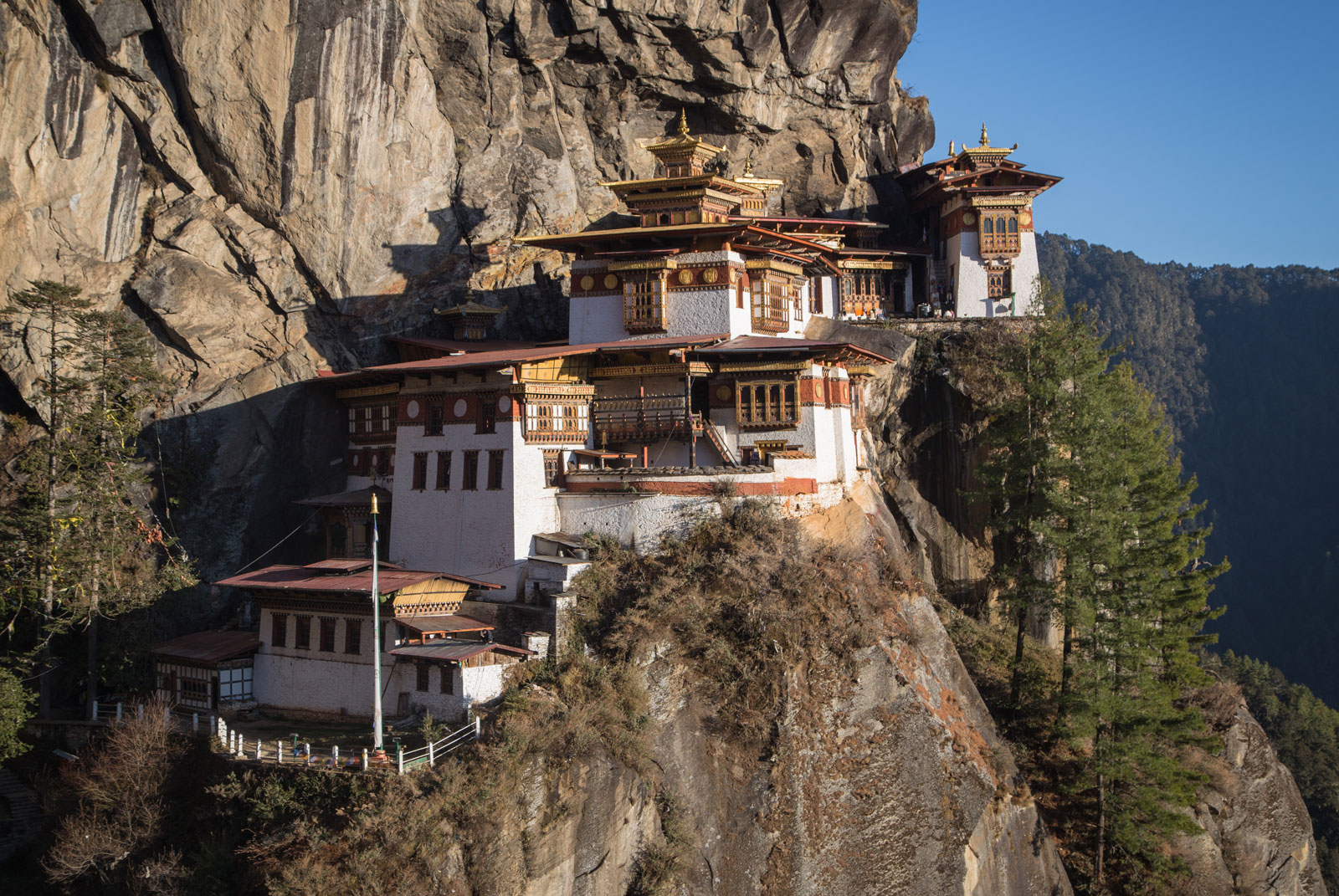 WESTERN BHUTAN TOUR
